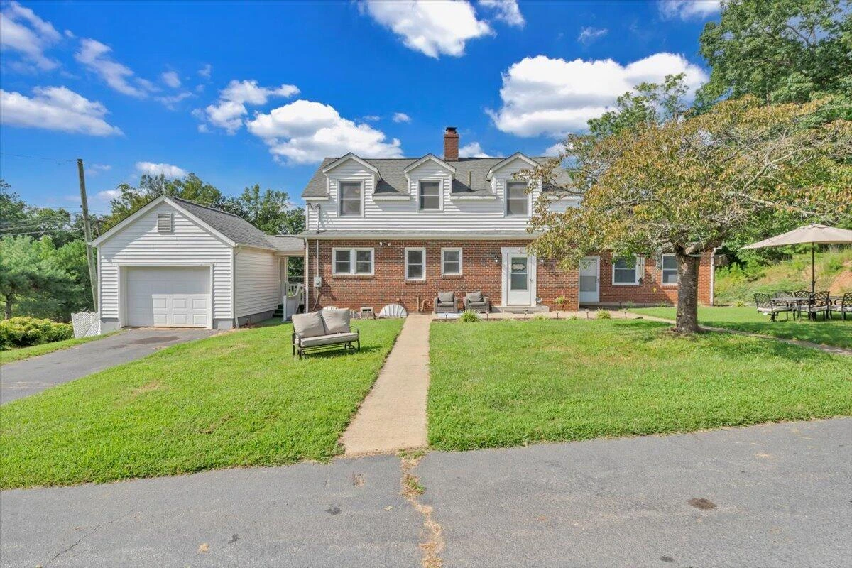 1500 Chatham Heights RD - Photo 44