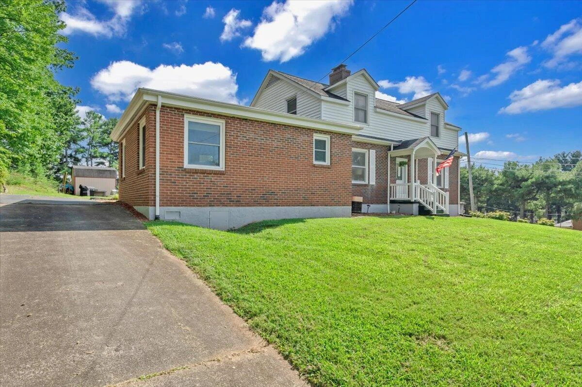 1500 Chatham Heights RD - Photo 47