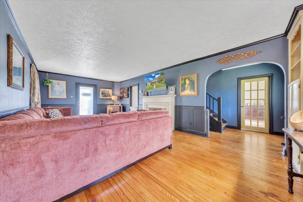 1500 Chatham Heights RD - Photo 5