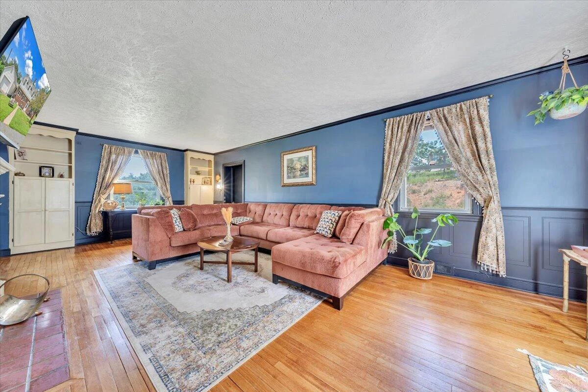 1500 Chatham Heights RD - Photo 8