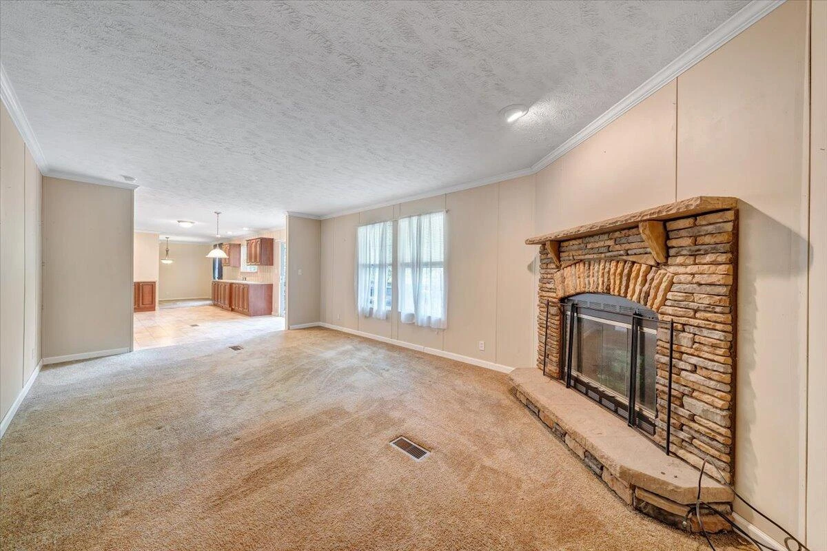 460 White Oak RD - Photo 17