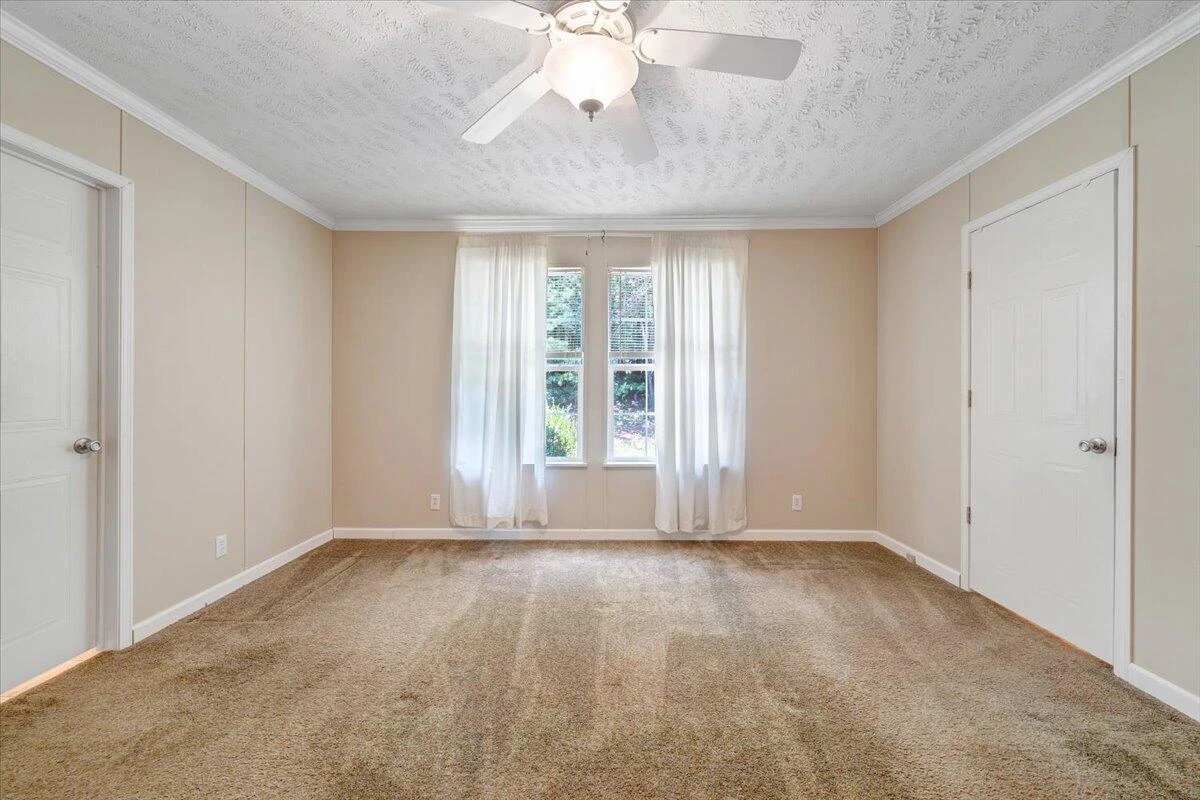 460 White Oak RD - Photo 28