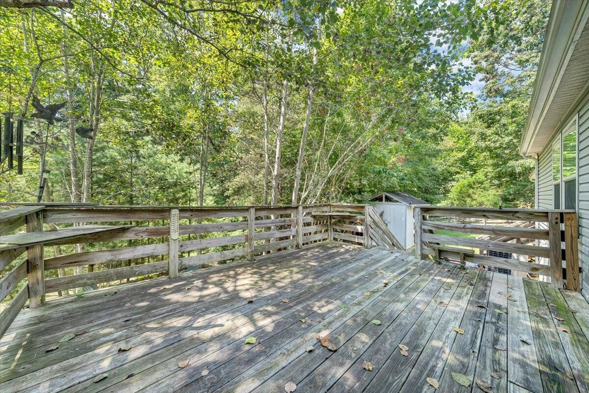 460 White Oak RD - Photo 36