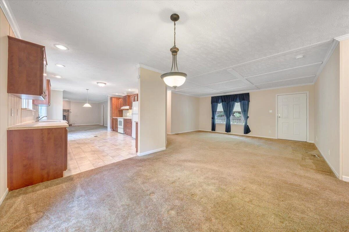 460 White Oak RD - Photo 7