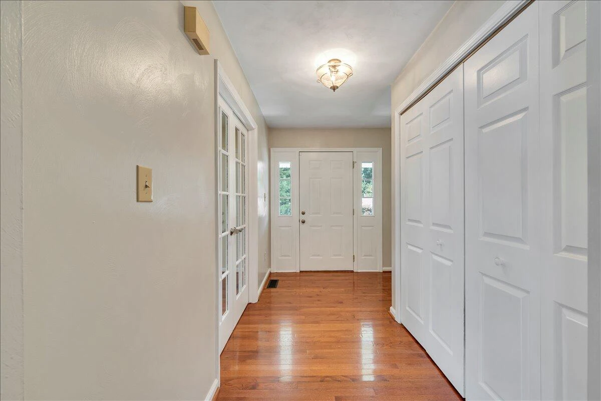 2424 Olde Salem DR - Photo 34