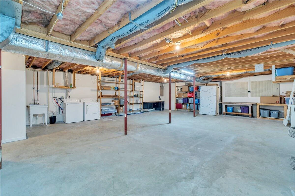 2424 Olde Salem DR - Photo 51