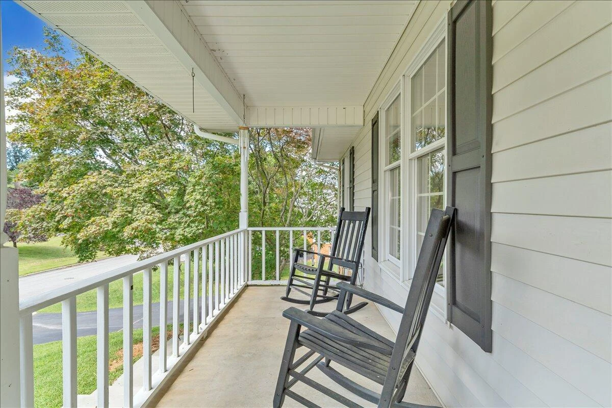 2424 Olde Salem DR - Photo 77