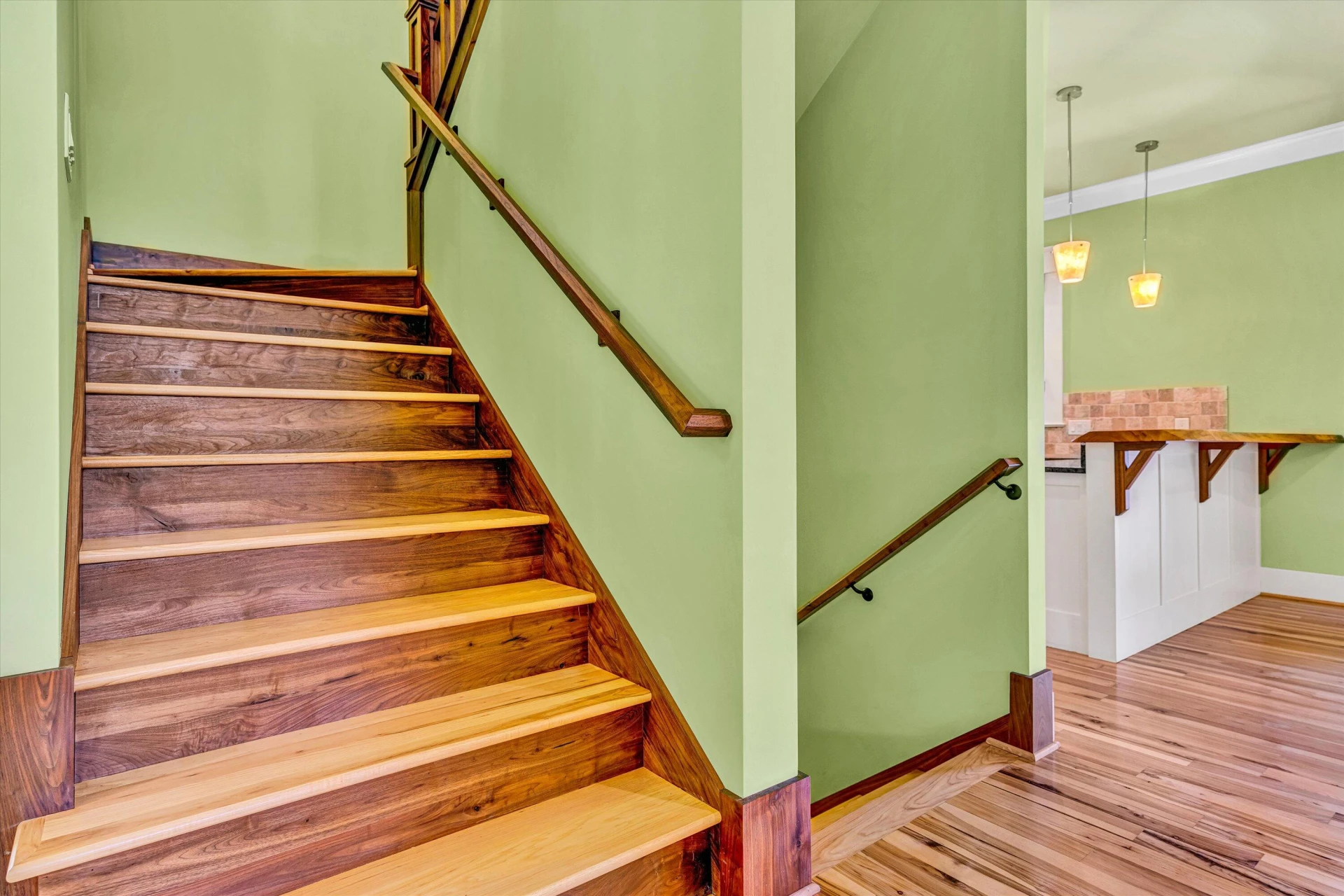 6060 Roycroft DR - Photo 39