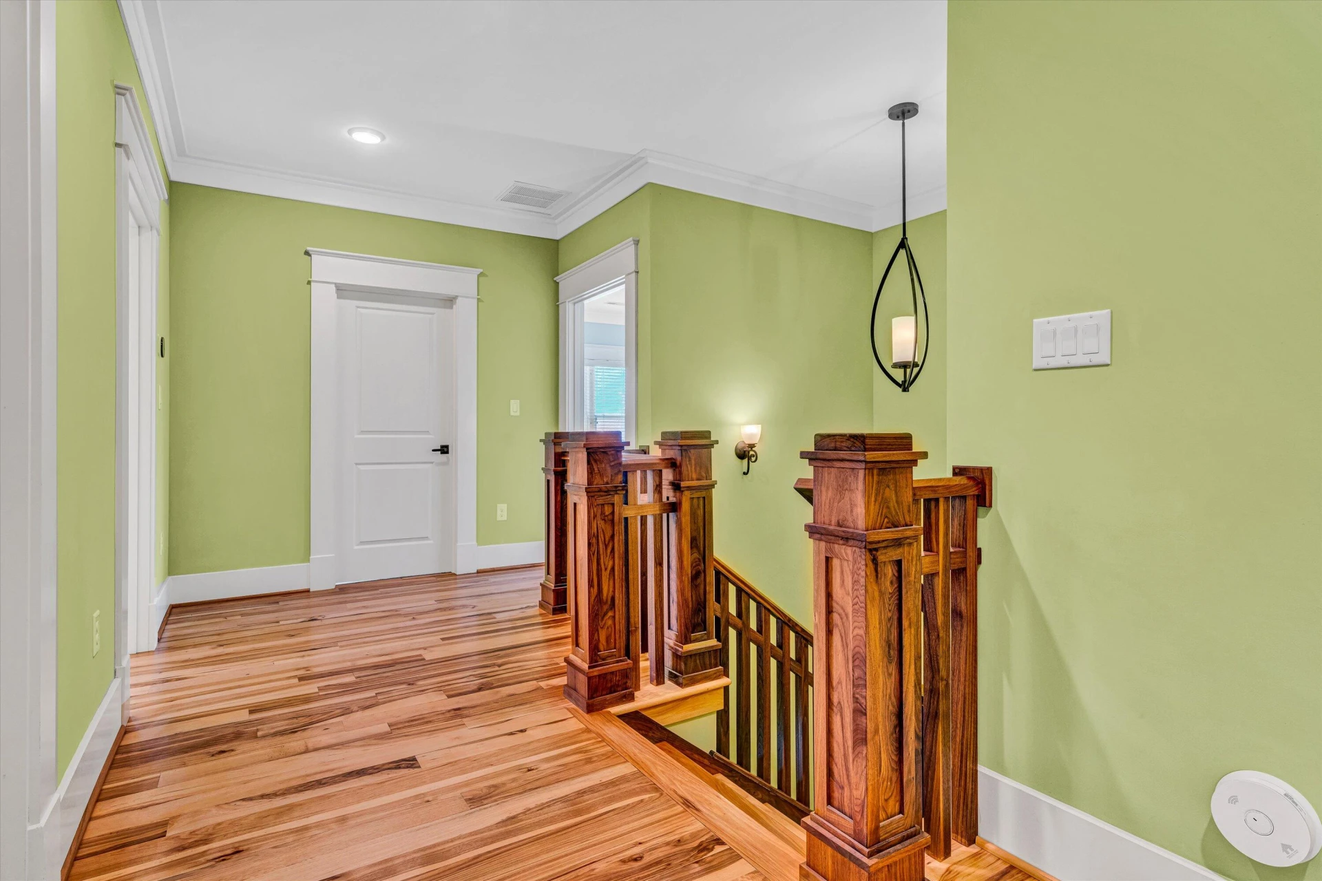 6060 Roycroft DR - Photo 40