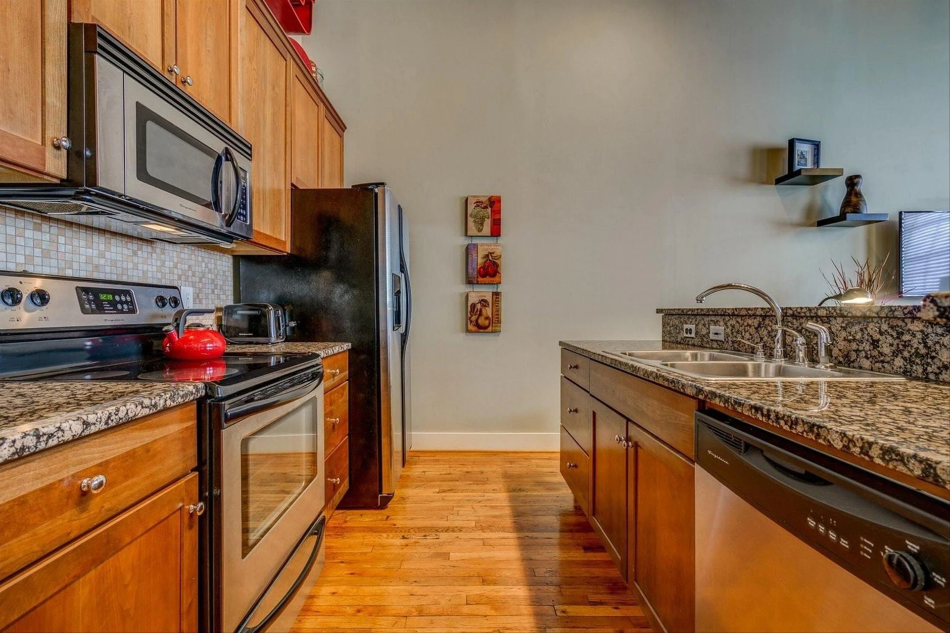 324 Salem AVE #304 - Photo 16