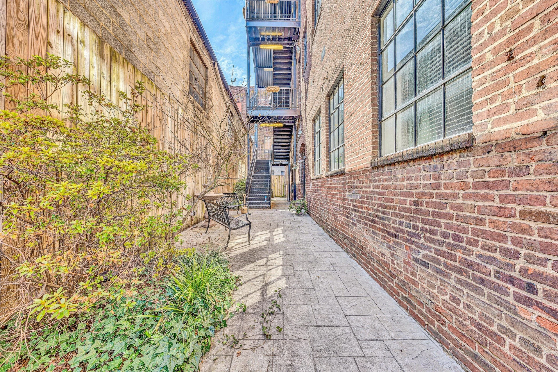 324 Salem AVE #304 - Photo 4