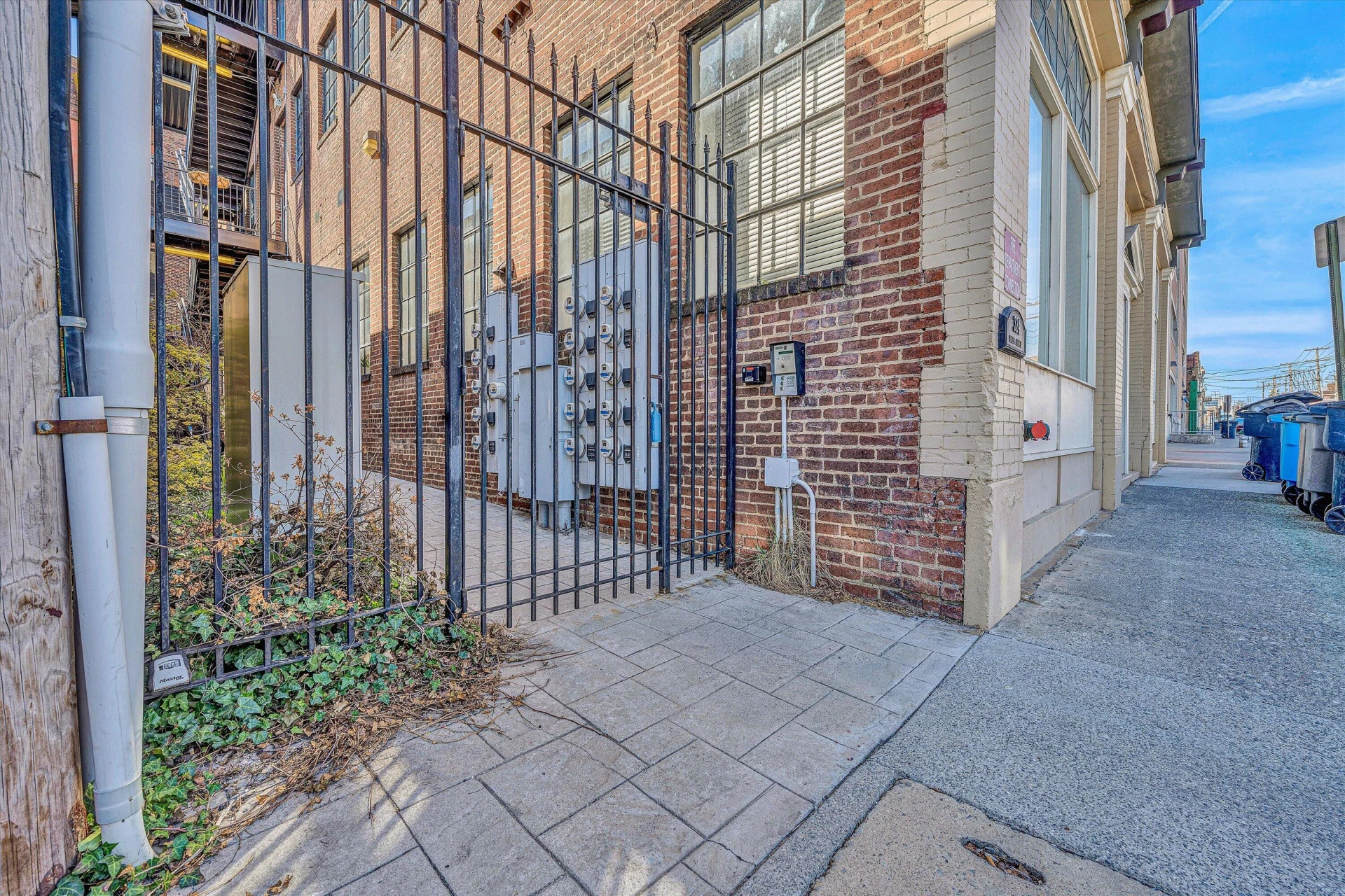 324 Salem AVE #304 - Photo 5