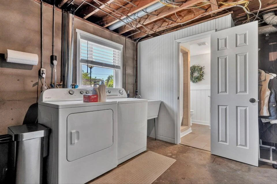 1434 NARCISSUS ST - Photo 18