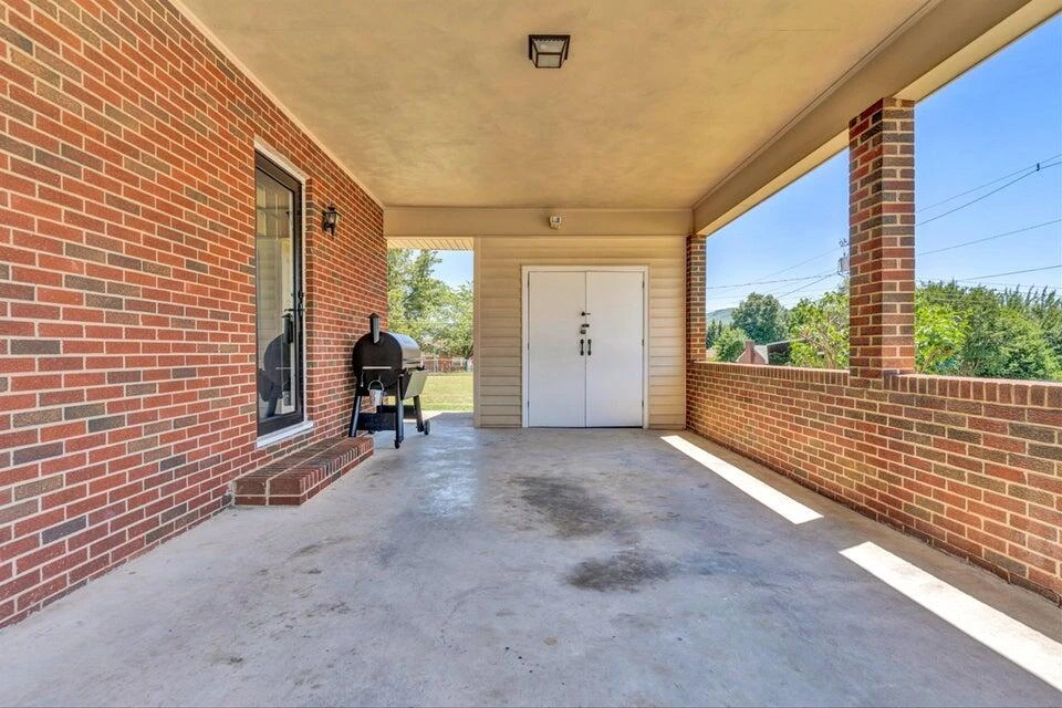 1434 NARCISSUS ST - Photo 20