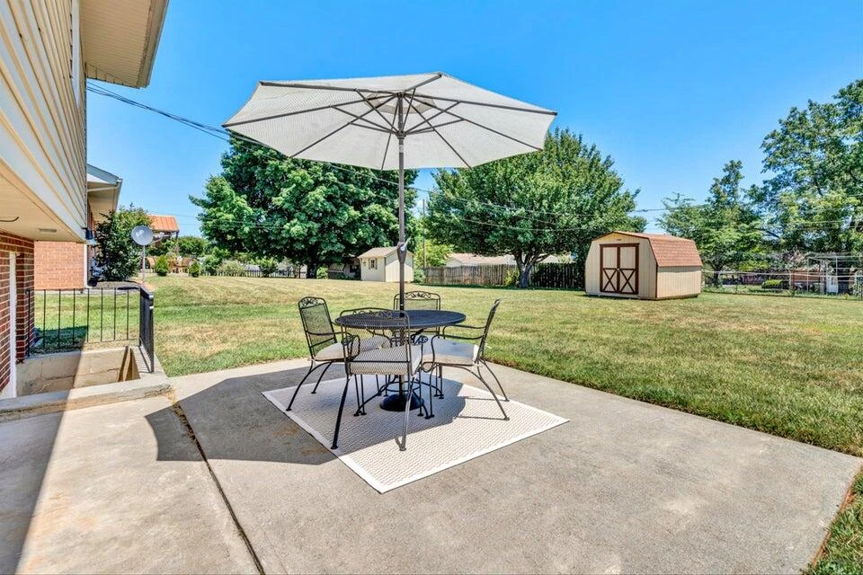 1434 NARCISSUS ST - Photo 22