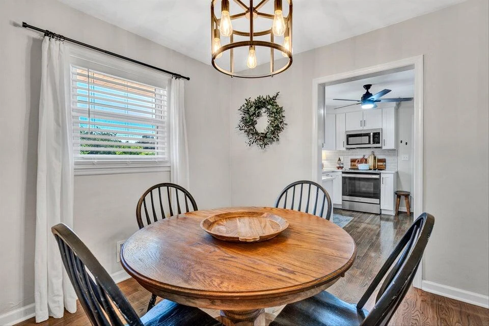 1434 NARCISSUS ST - Photo 9