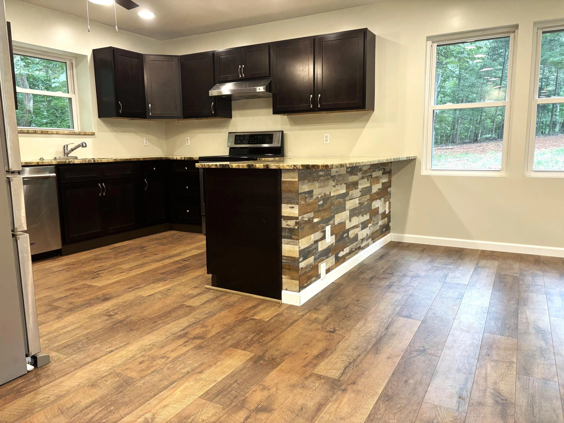 1010 Poplar Rdg DR - Photo 15
