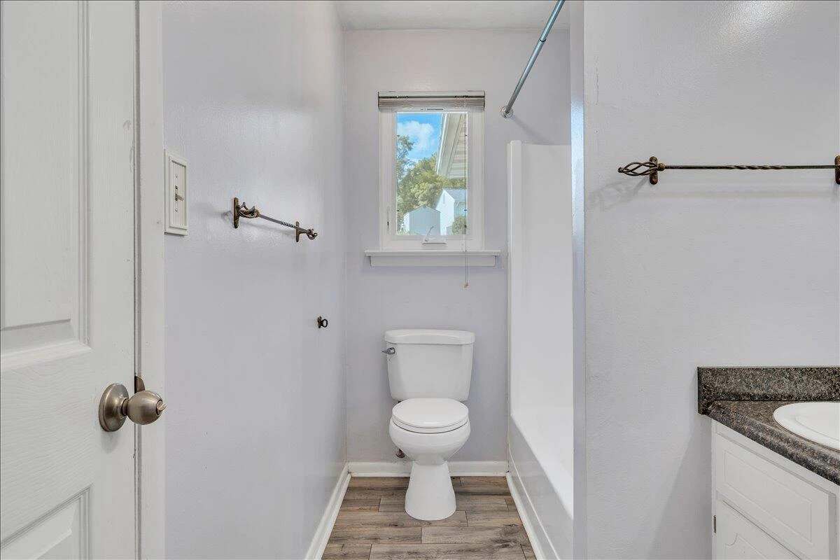 3728 Hyde Park DR - Photo 20