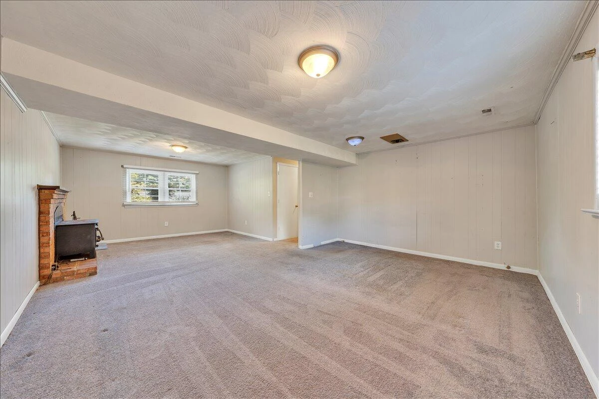 3728 Hyde Park DR - Photo 28