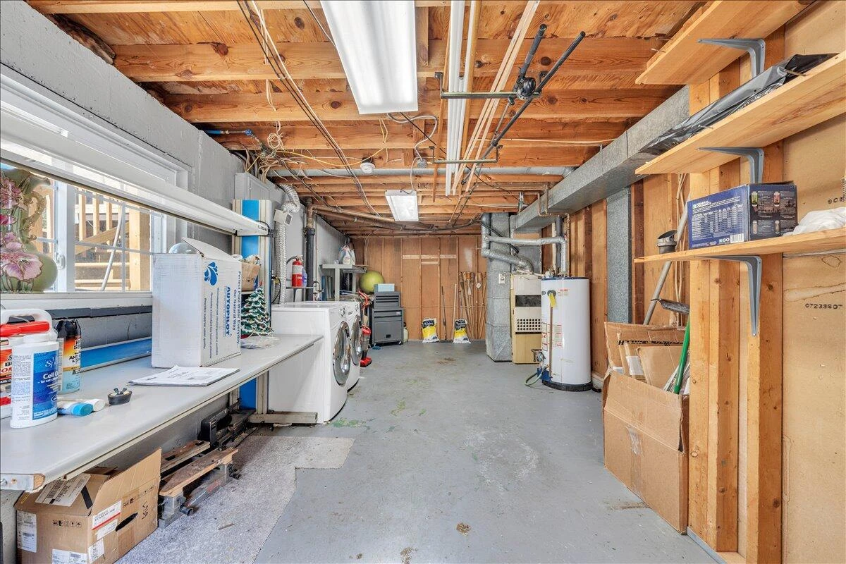3728 Hyde Park DR - Photo 34