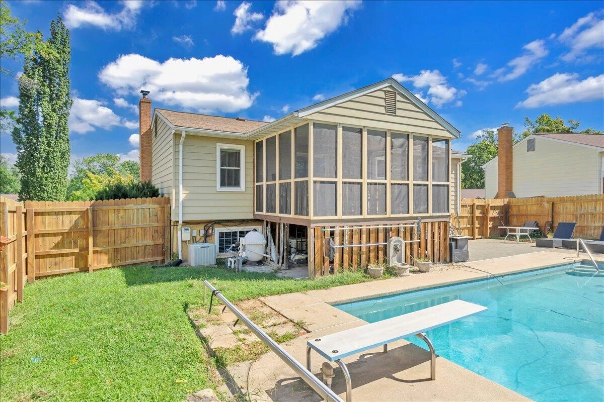 3728 Hyde Park DR - Photo 38