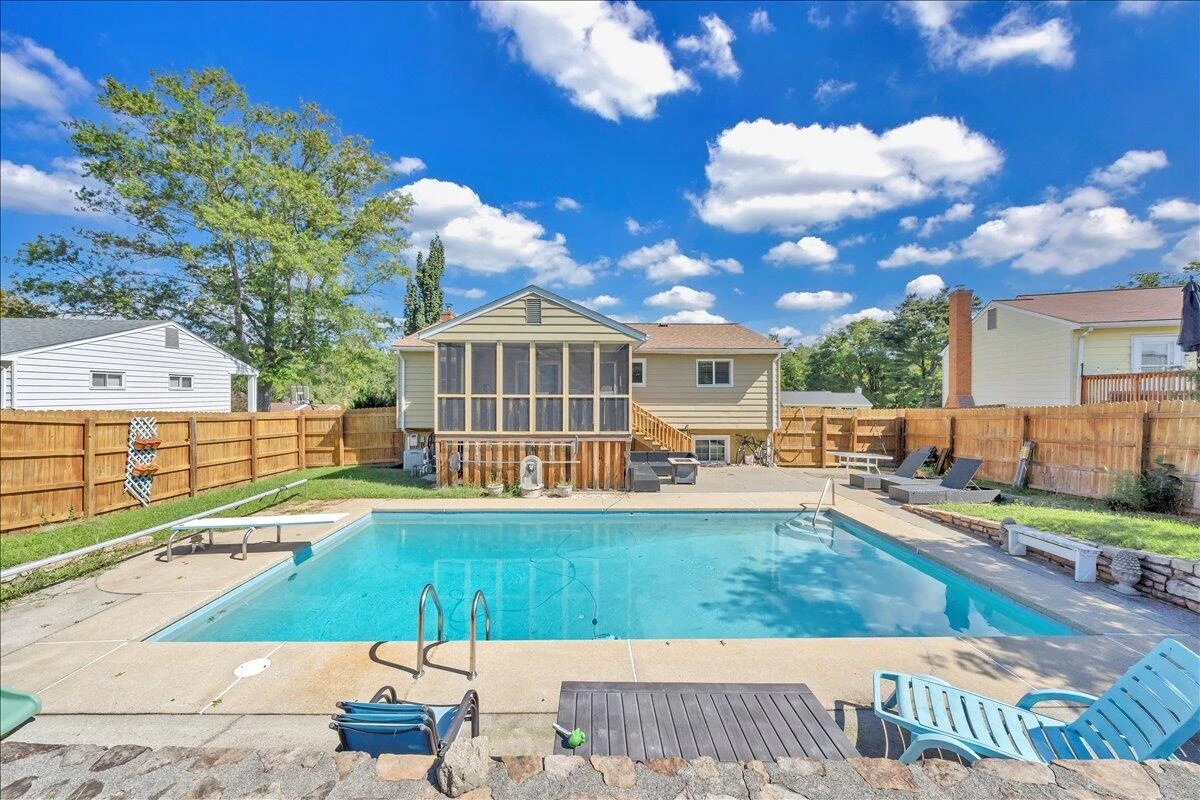 3728 Hyde Park DR - Photo 39