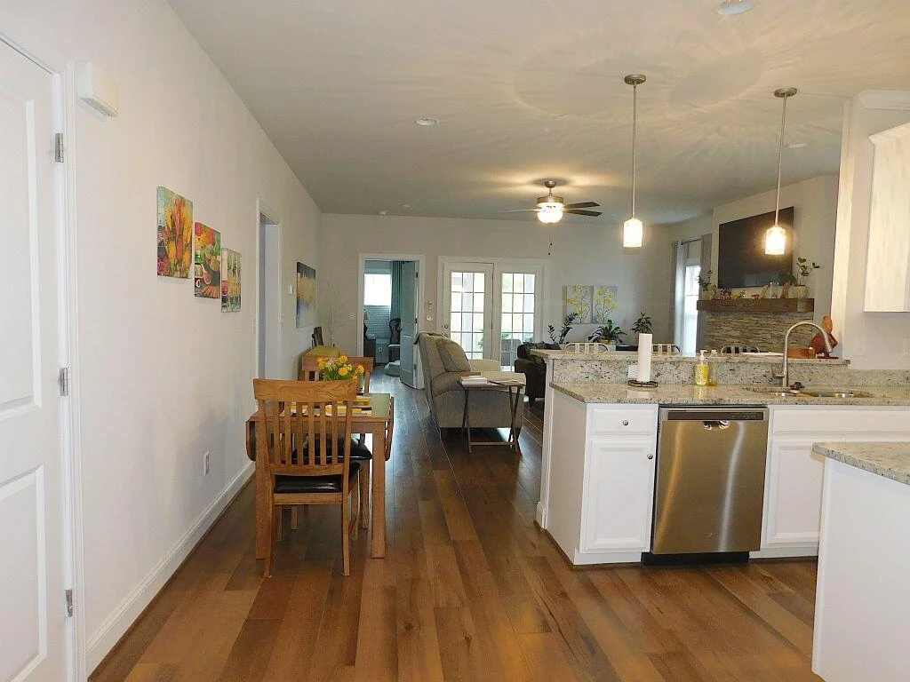 2750 Russlen DR - Photo 16