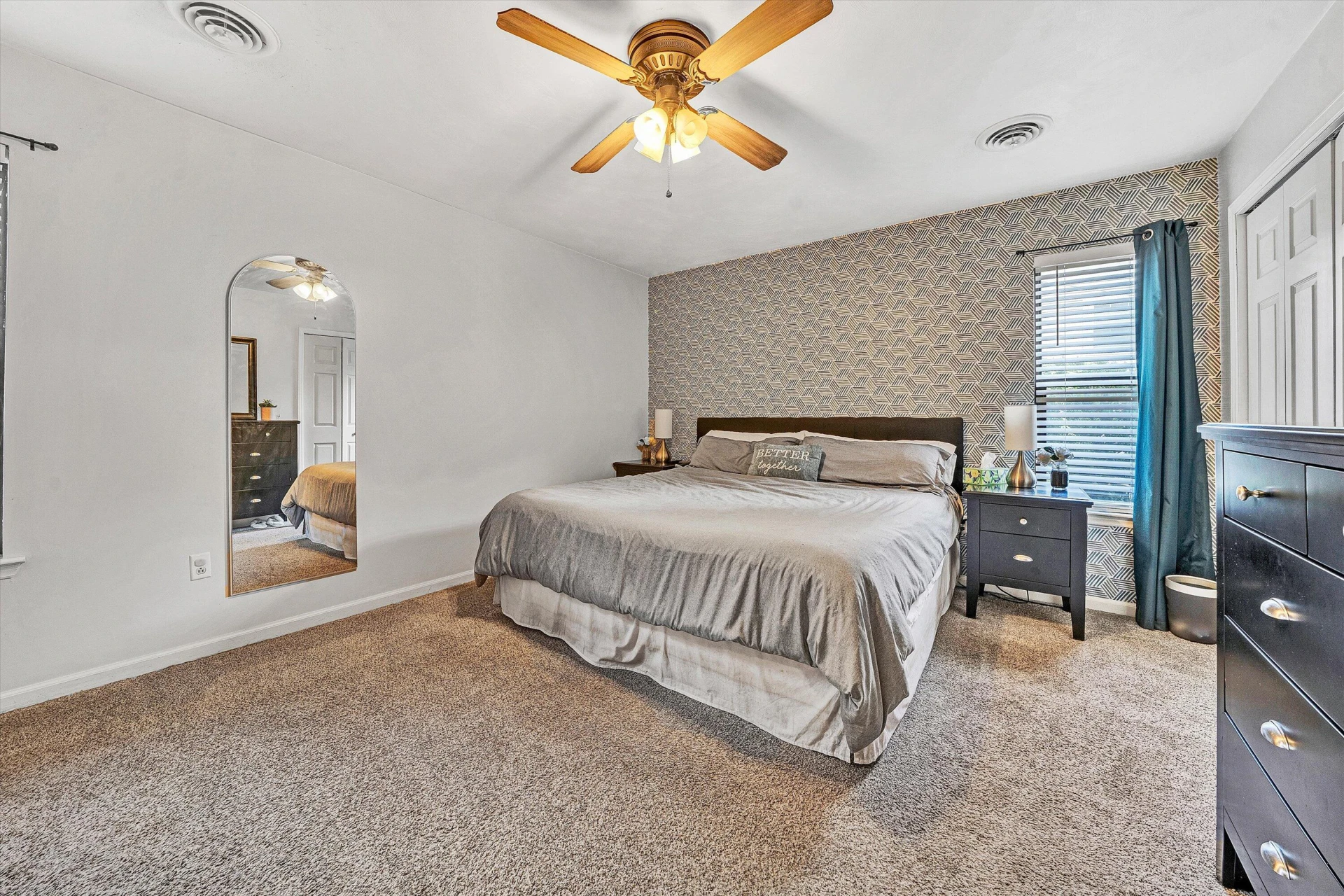 5579 Cynthia DR - Photo 21