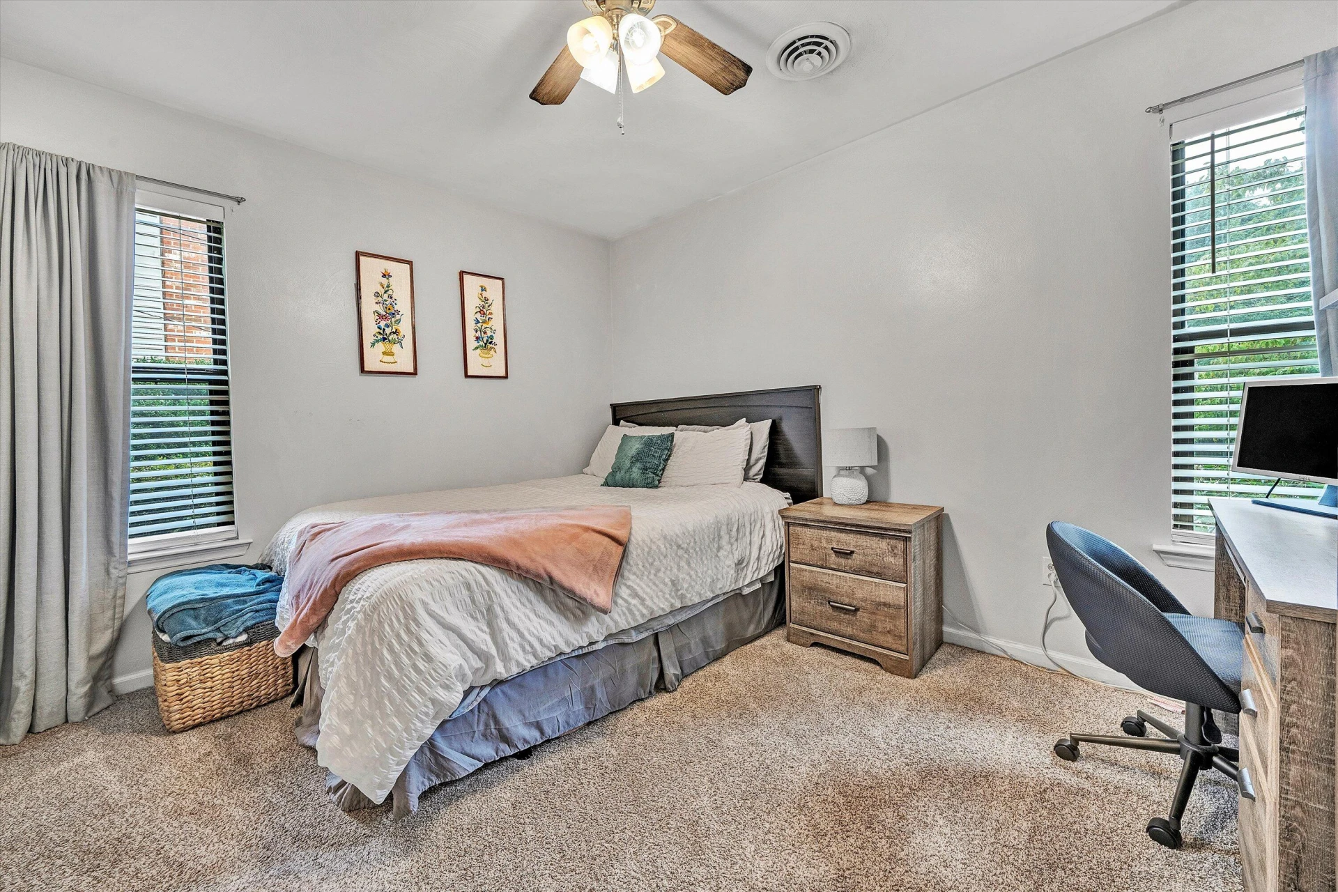 5579 Cynthia DR - Photo 25