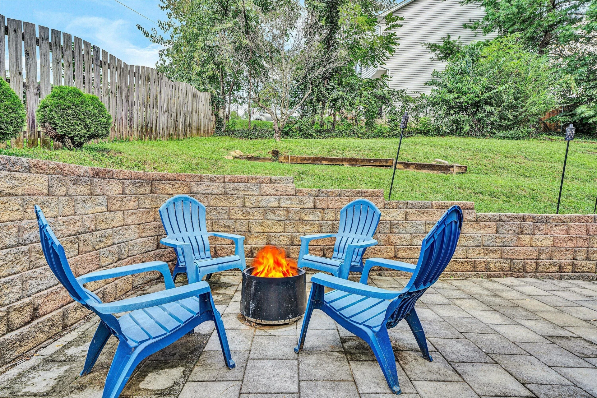 5579 Cynthia DR - Photo 33