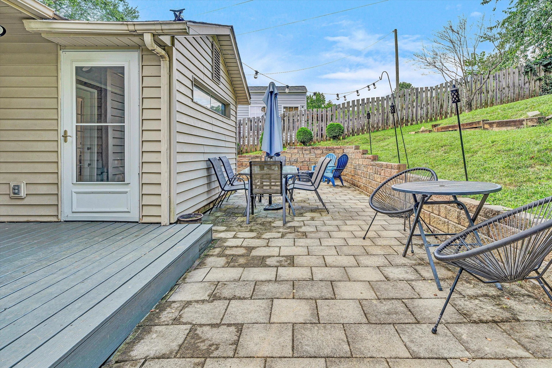 5579 Cynthia DR - Photo 34