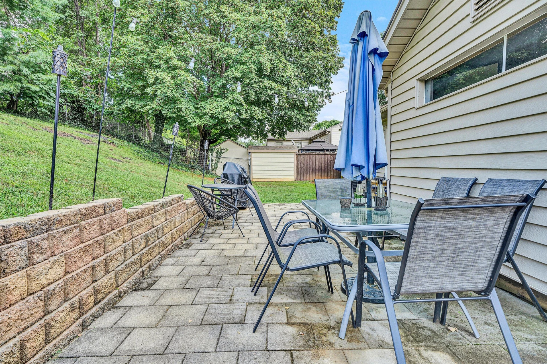 5579 Cynthia DR - Photo 35