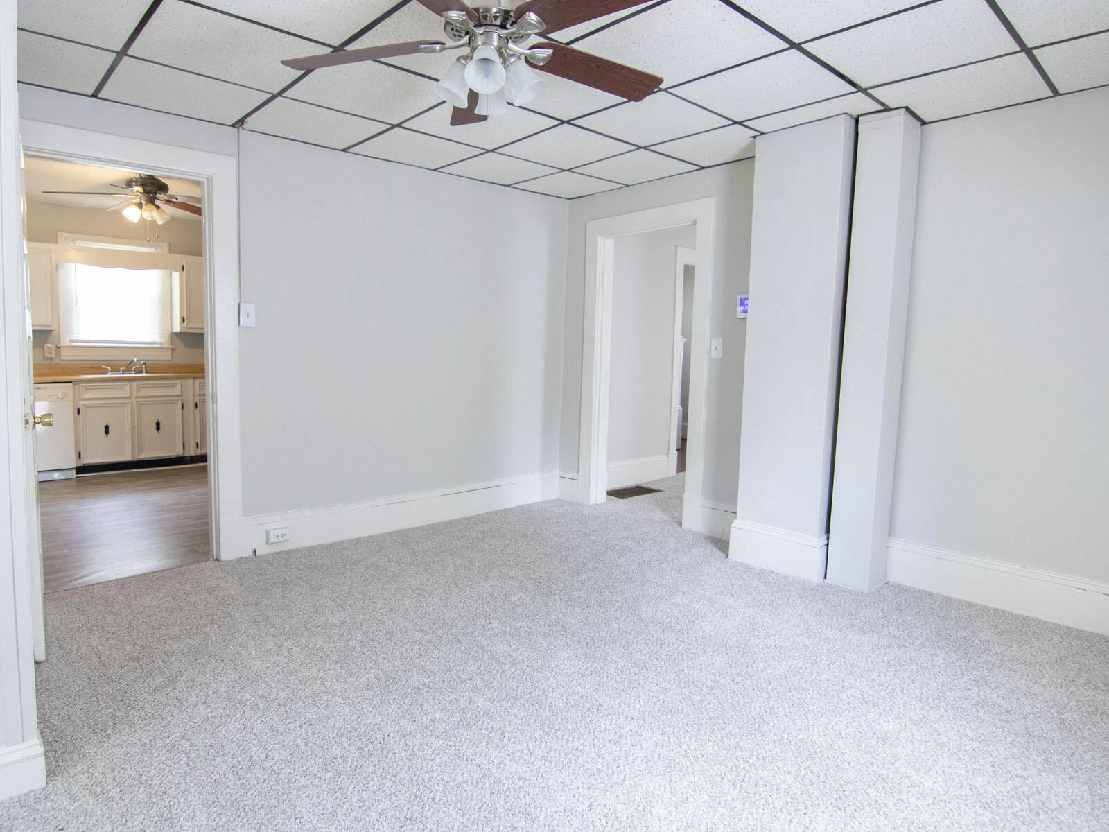 1227 Buena Vista BLVD SE - Photo 9