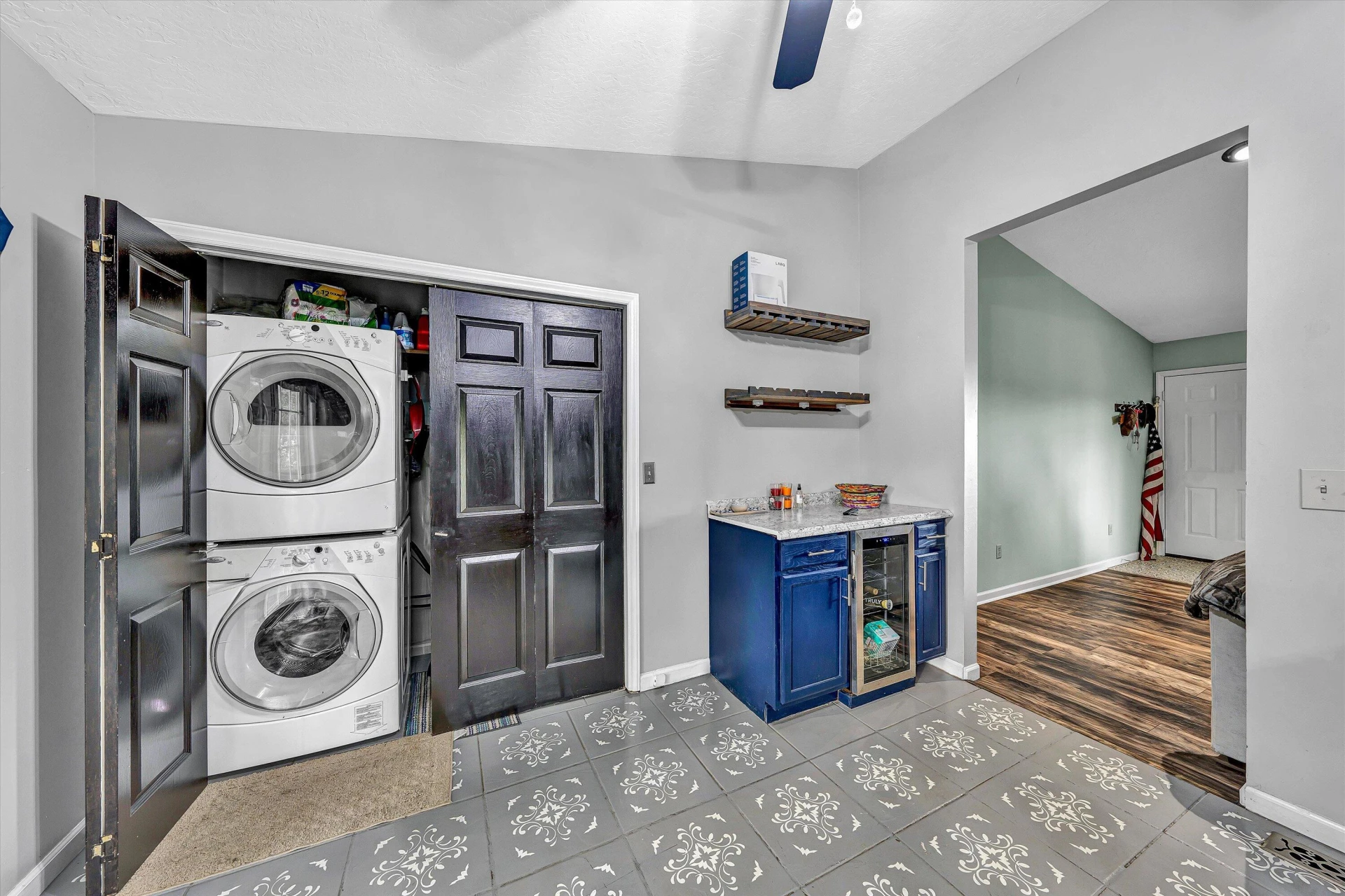 5935 Scruggs RD - Photo 14