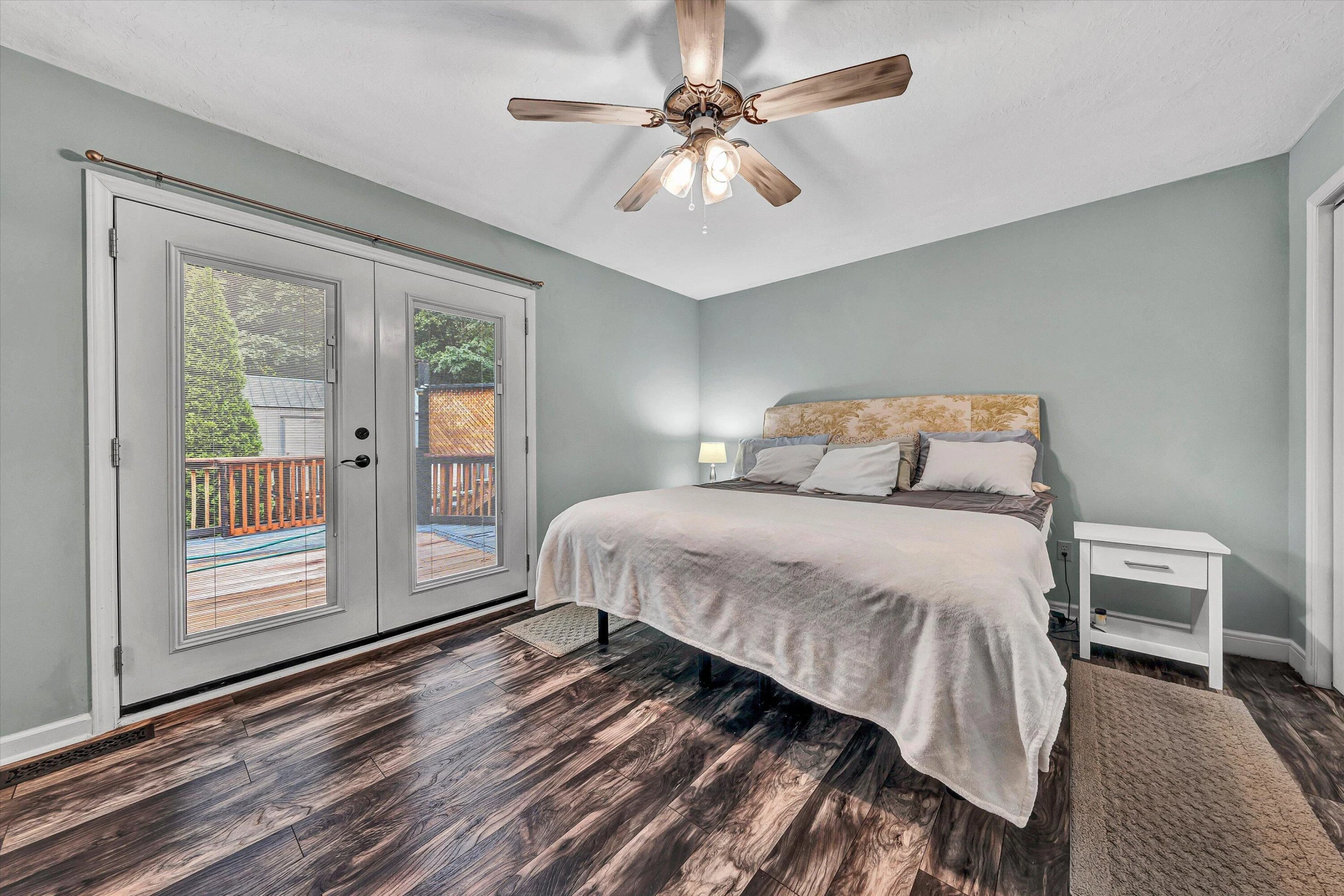 5935 Scruggs RD - Photo 17