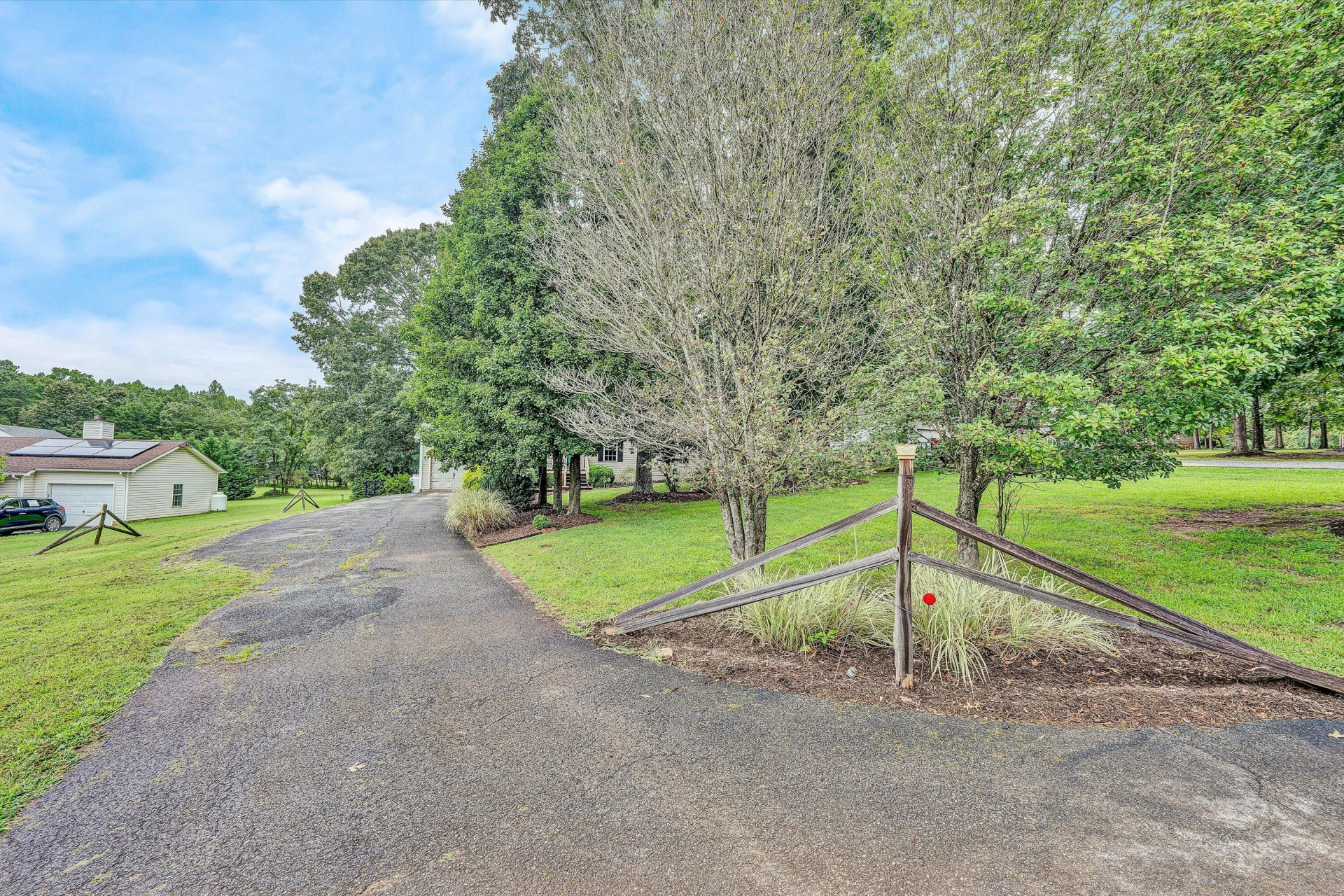 5935 Scruggs RD - Photo 37