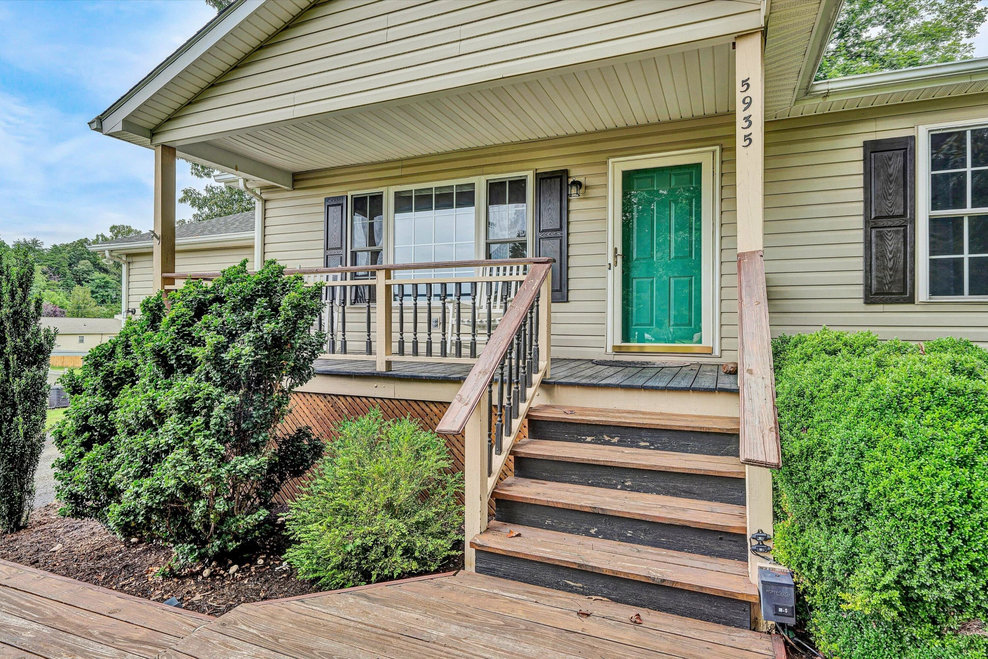 5935 Scruggs RD - Photo 5