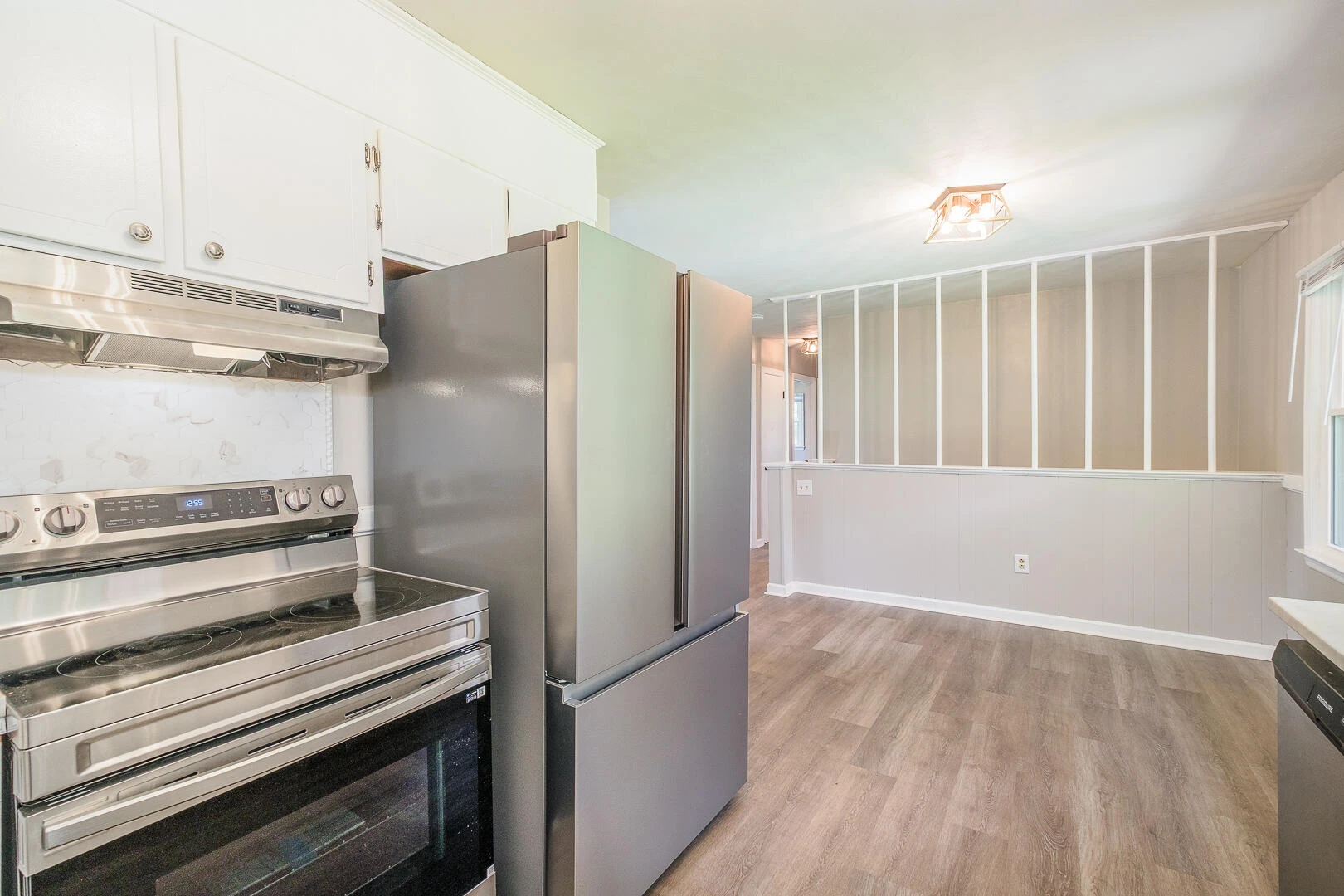 1141 Starmount AVE - Photo 13