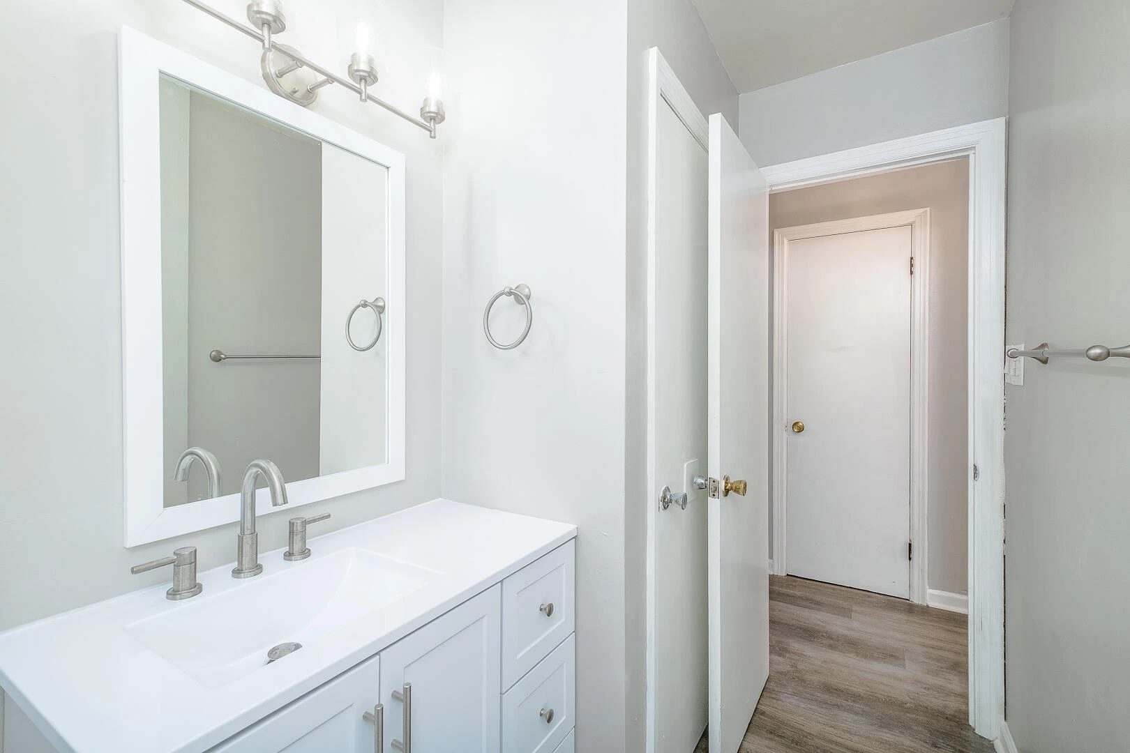 1141 Starmount AVE - Photo 22