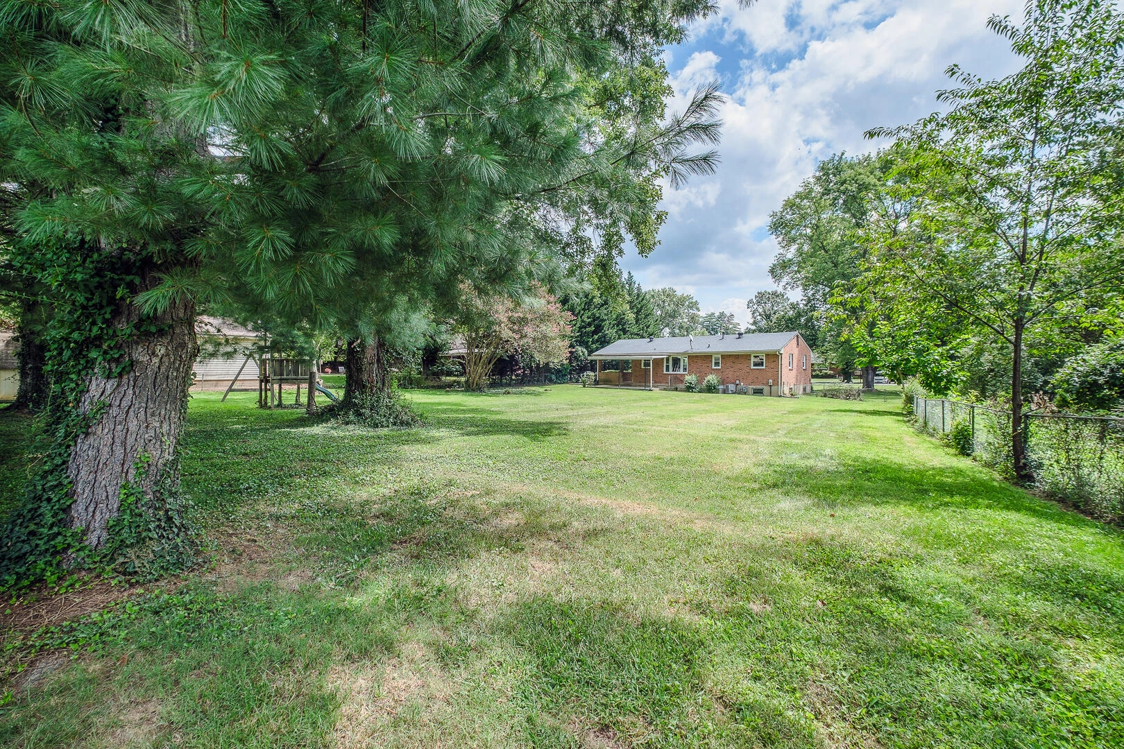1141 Starmount AVE - Photo 34