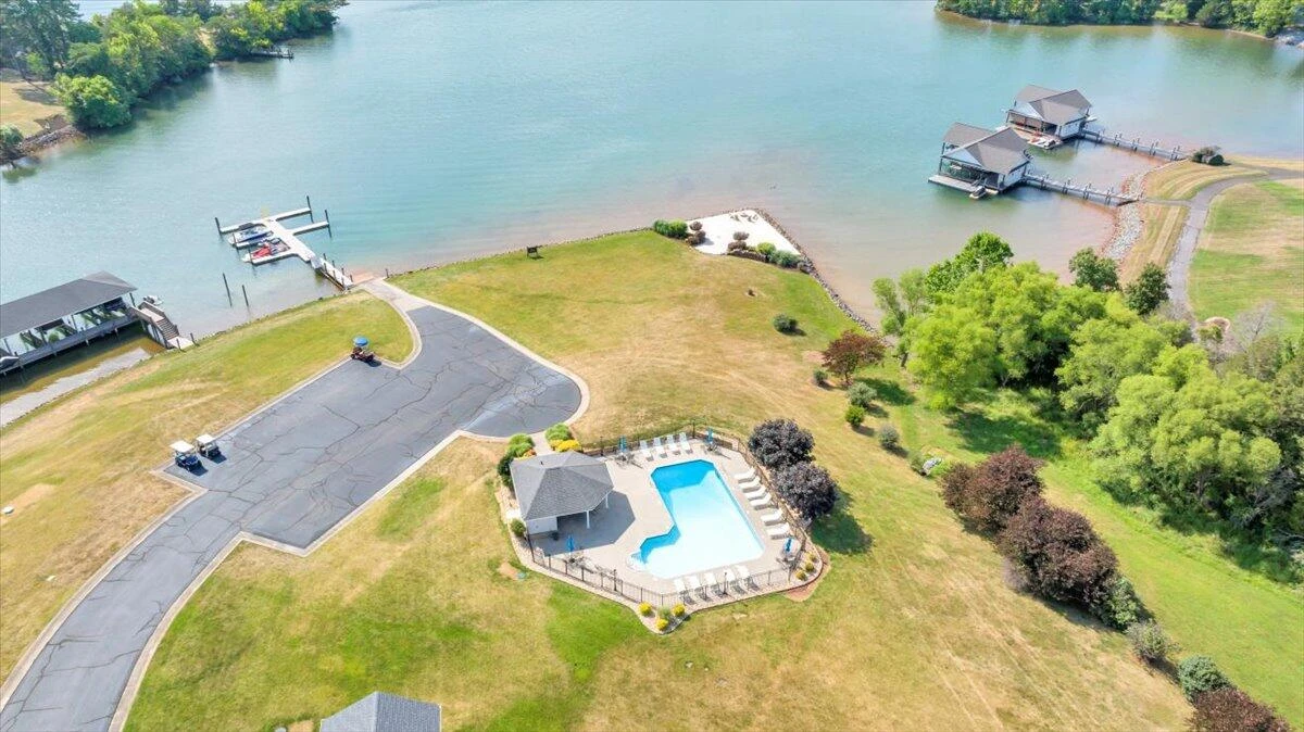 305 Lands End CIR - Photo 112