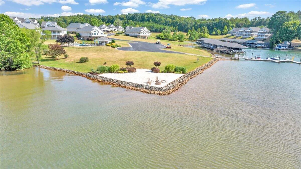 305 Lands End CIR - Photo 115