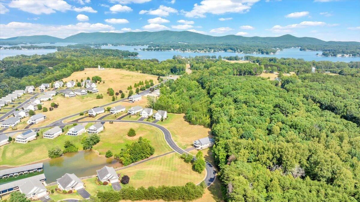 305 Lands End CIR - Photo 123