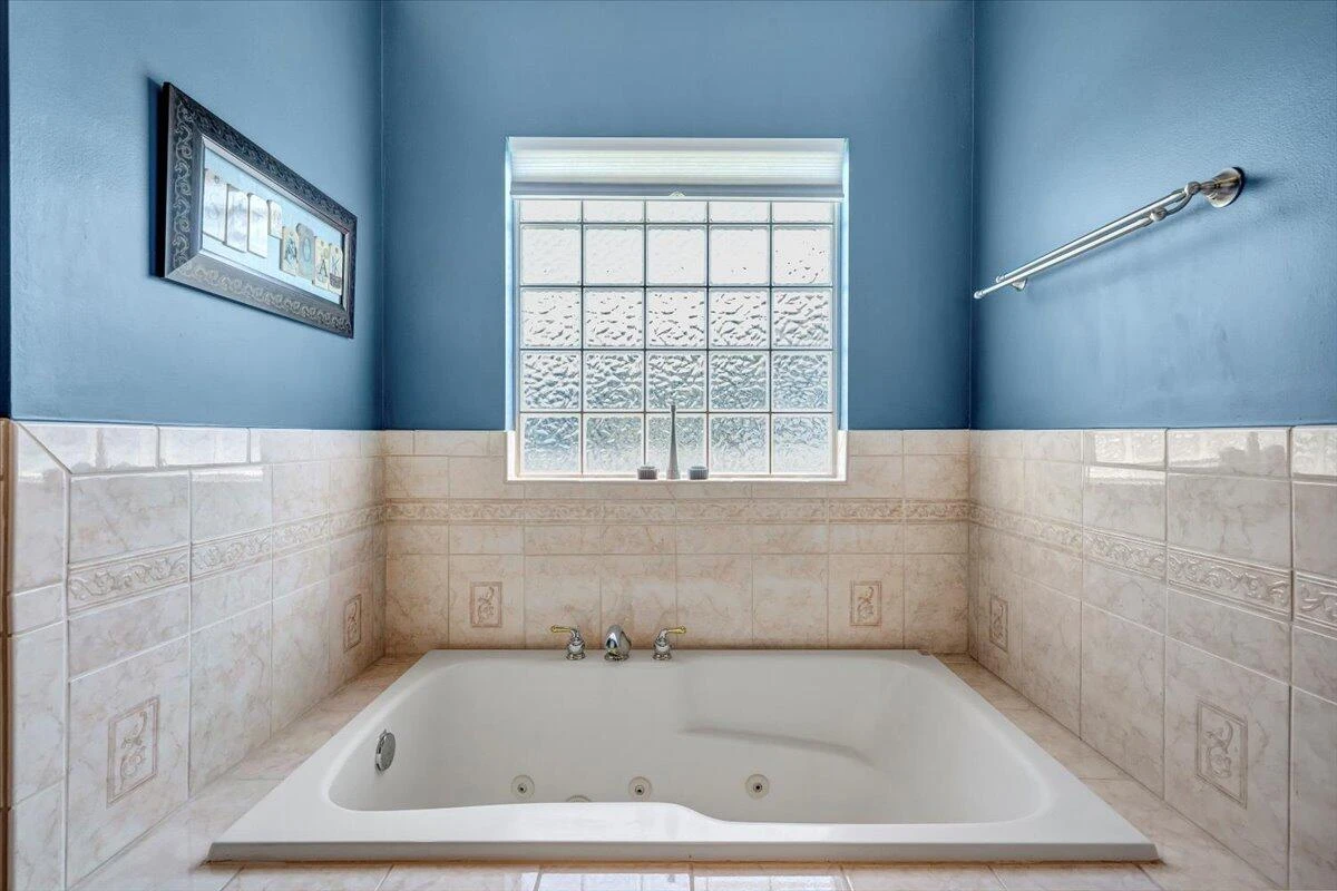 305 Lands End CIR - Photo 37