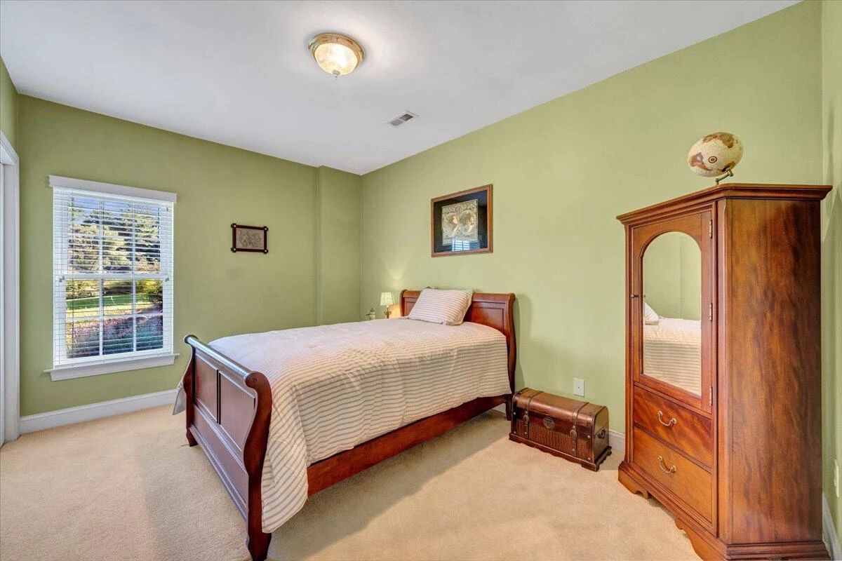 305 Lands End CIR - Photo 55