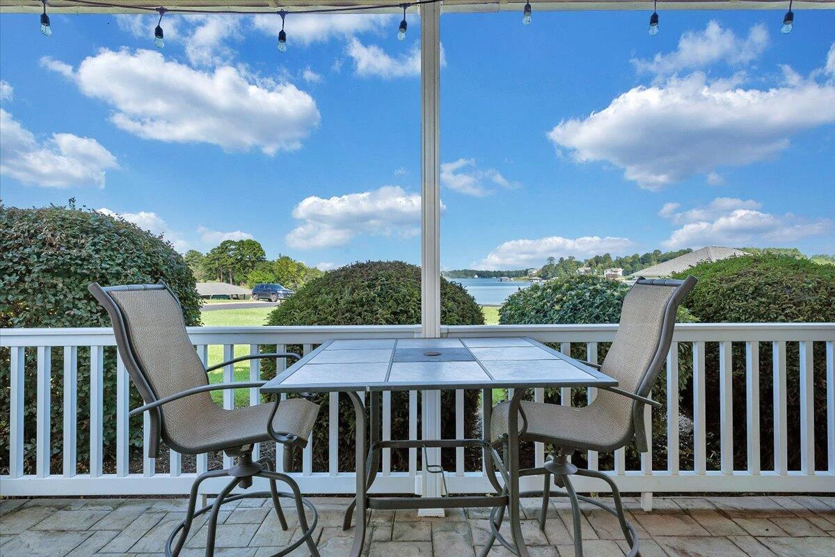 305 Lands End CIR - Photo 62