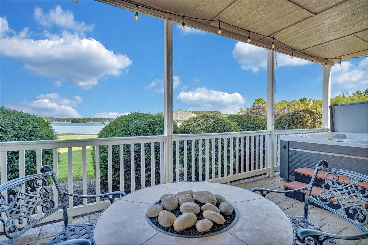 305 Lands End CIR - Photo 63