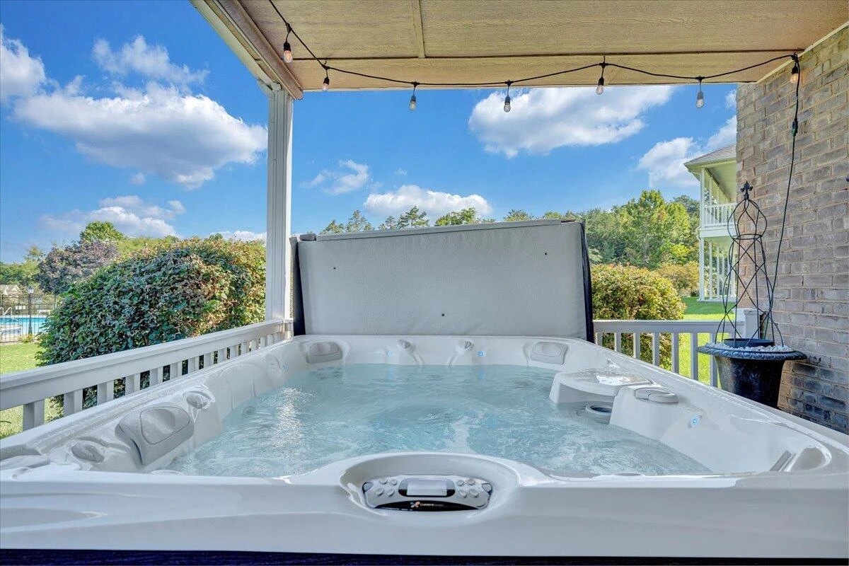 305 Lands End CIR - Photo 64