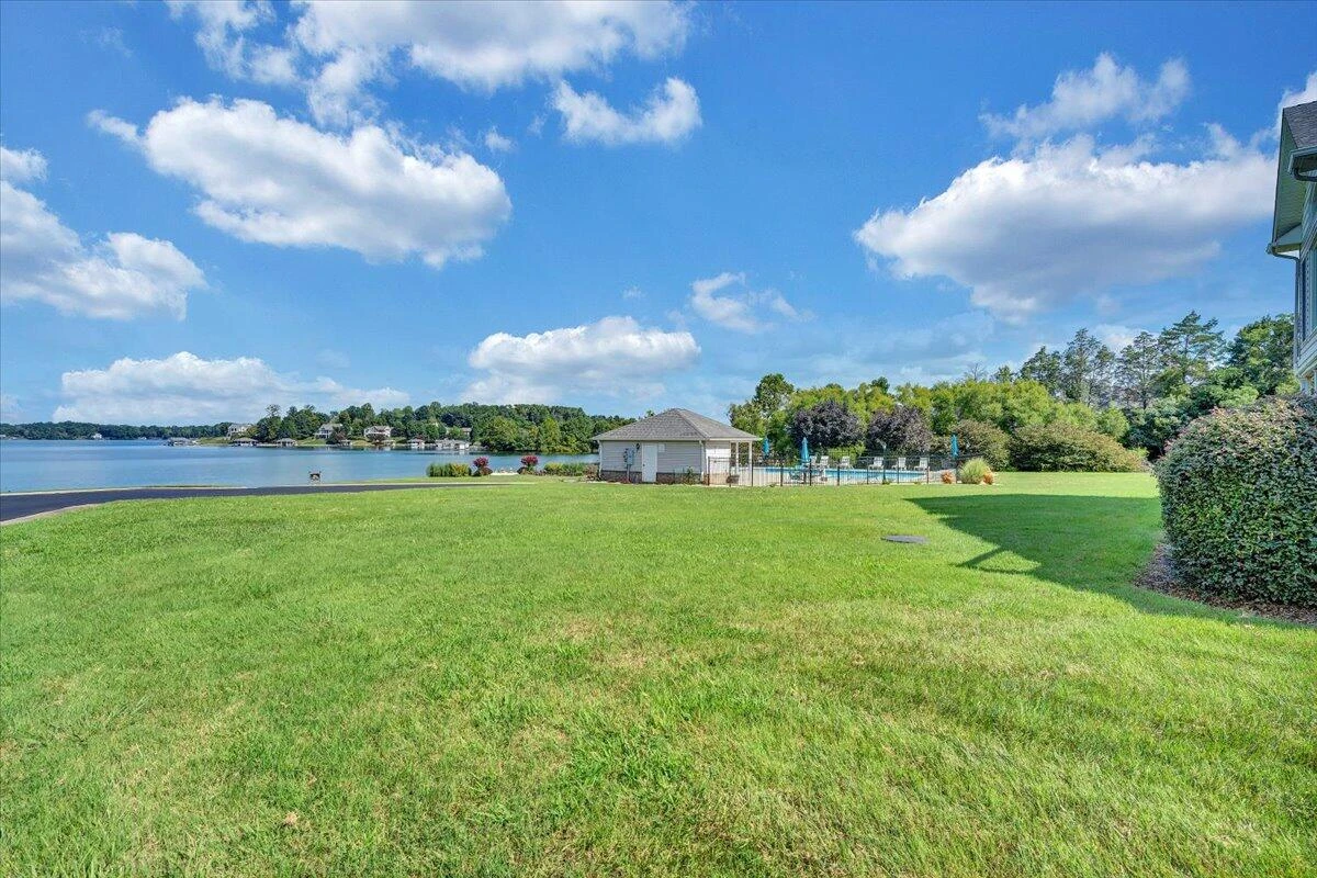 305 Lands End CIR - Photo 67