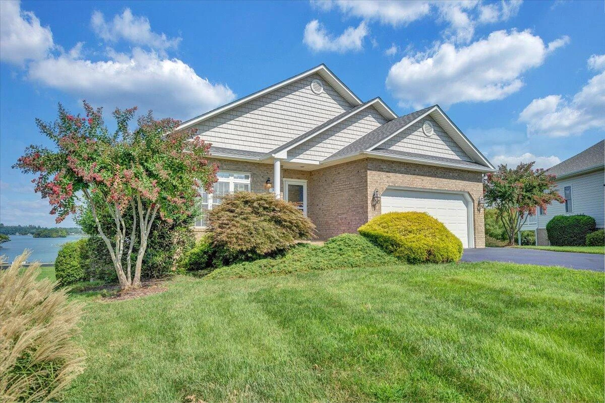 305 Lands End CIR - Photo 78